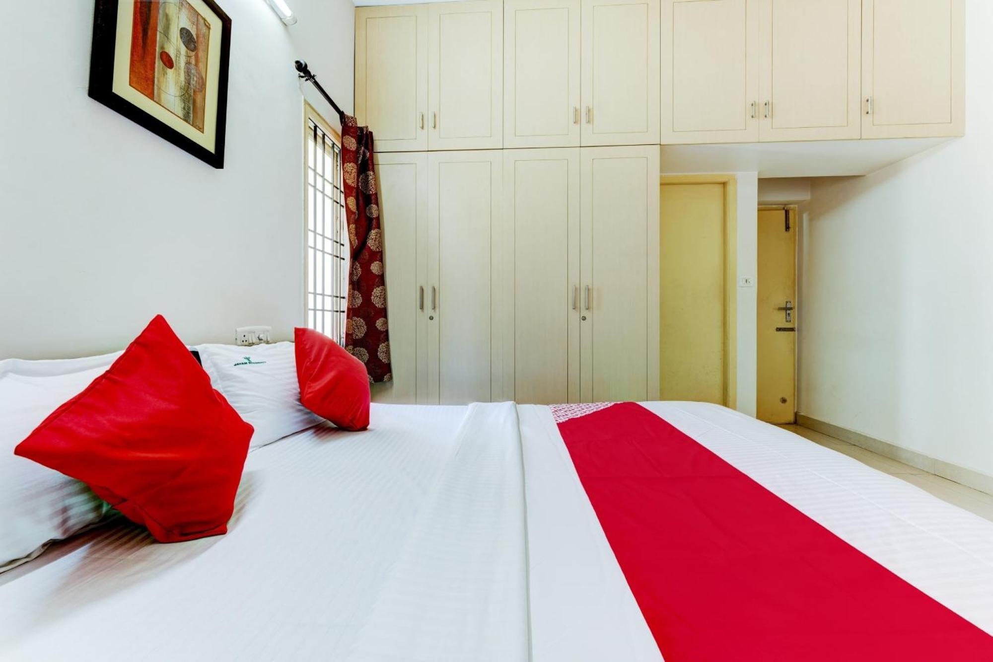 Hotel O J2 Service Apartment Ченнаи Экстерьер фото