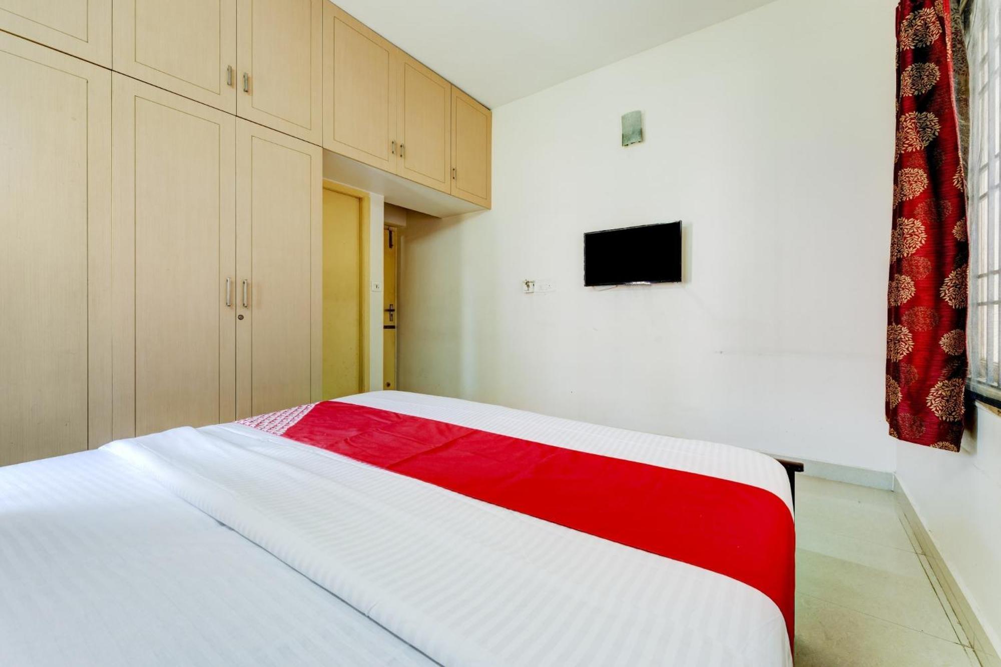 Hotel O J2 Service Apartment Ченнаи Экстерьер фото